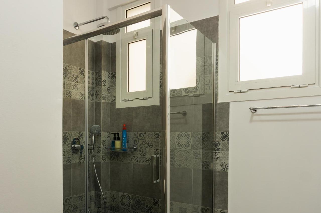 Comfort Zone Apartment In The Heart Of أثينا المظهر الخارجي الصورة